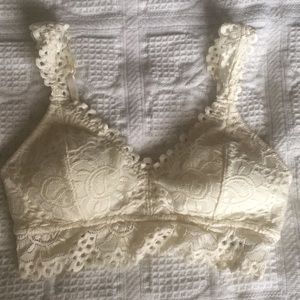 Bralette ivory medium 💜🎉3/$20🎉💜